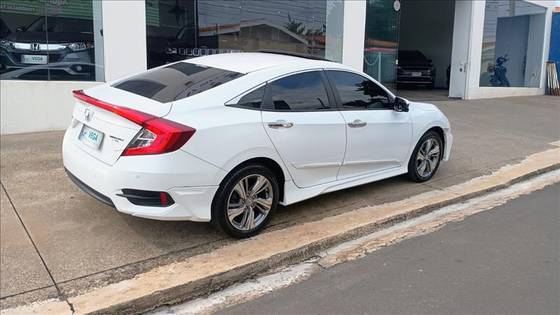 HONDA CIVIC 1.5 16V TURBO GASOLINA TOURING 4P CVT HONDA CIVIC 1.5 16V TURBO GASOLINA TOURING 4P CVT